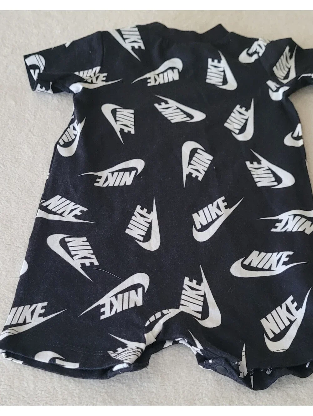 Baby Boys Newborn (0-6 Mths) Nike Outfit One piece bodysuit Romper Black